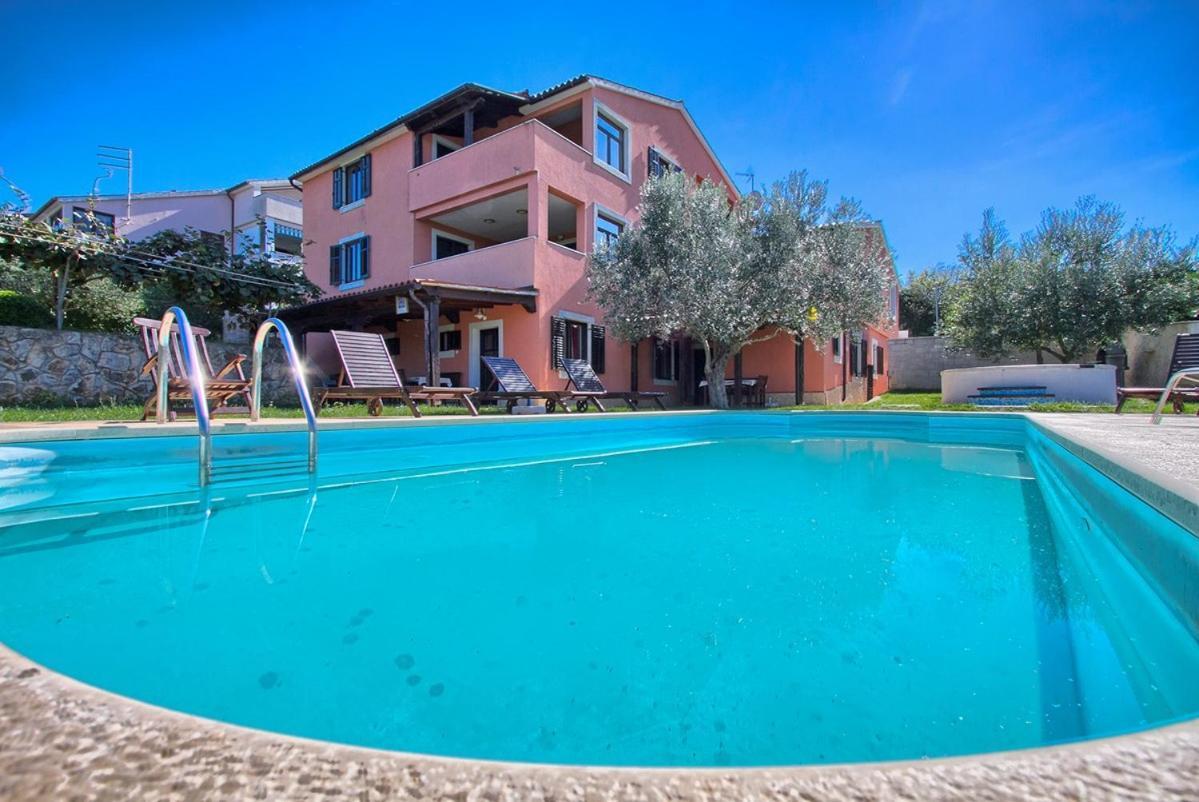 Apartments Aldo Banjole Bagian luar foto